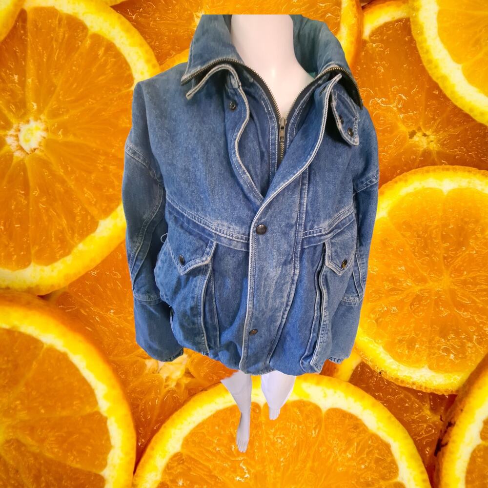 Vintage Rugged Run Insulated Denim Barn Jacket with Drawstring Bottom Size Large